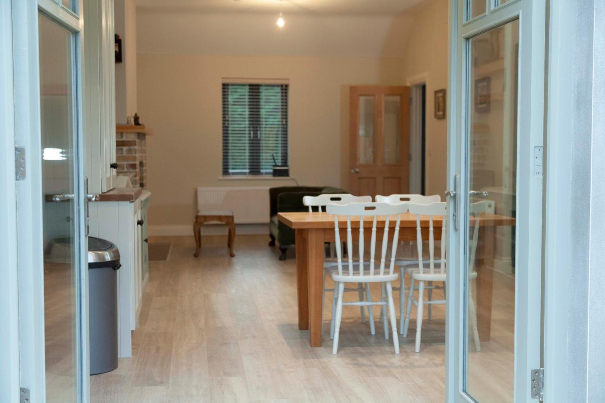 Lavender Cottage - 2 Bedroom Home Newbridge  Exteriör bild